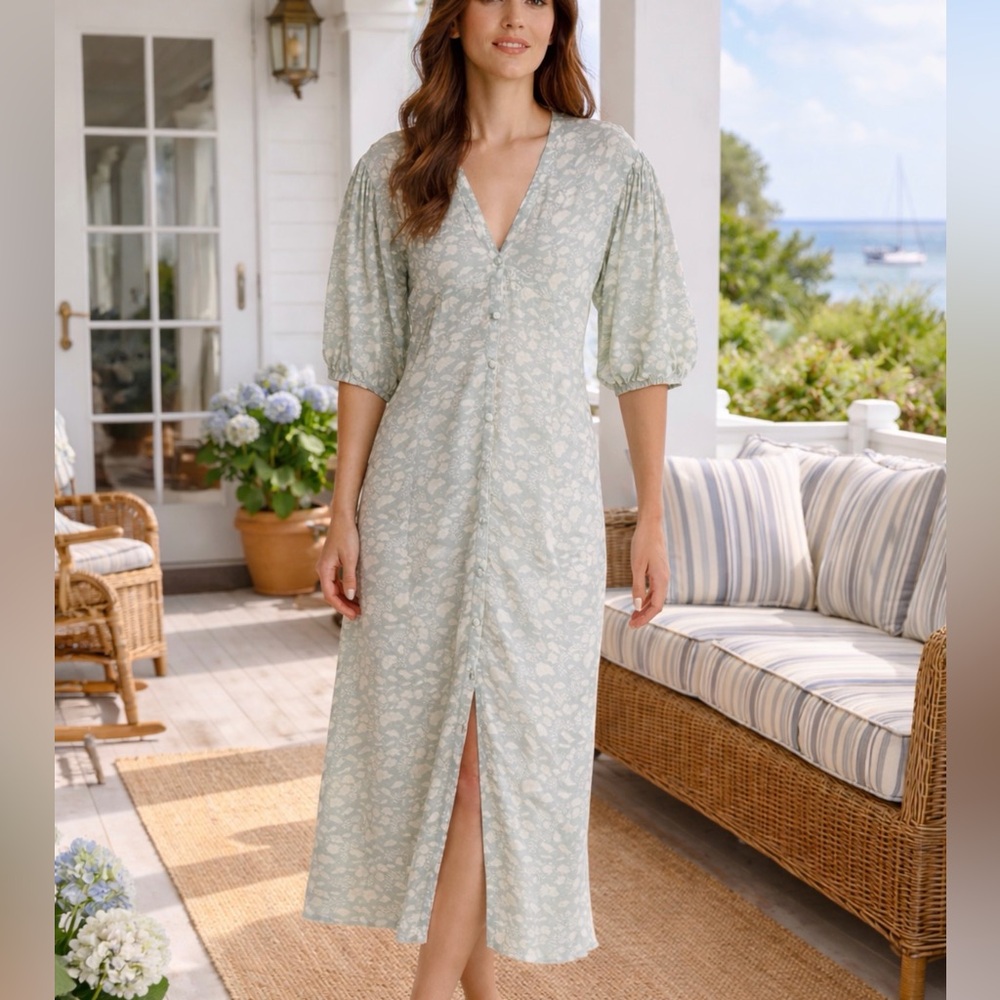 Faherty Havana dress in smoke echo floral print Button Down V Neck Romantic